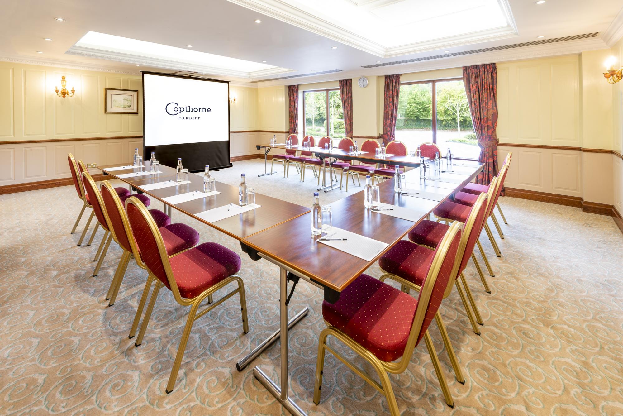 The Copthorne Hotel Кардиф Екстериор снимка